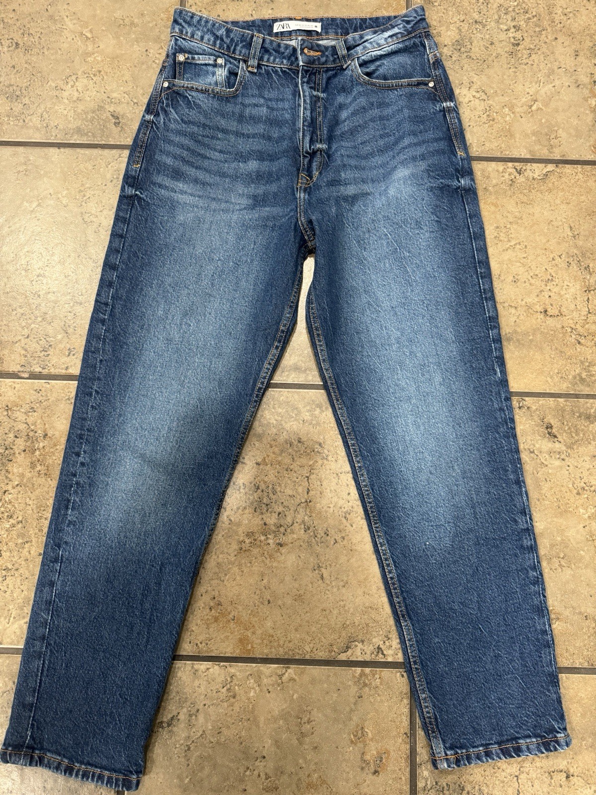 Womens Zara Jeans  Size 10 Medium Wash