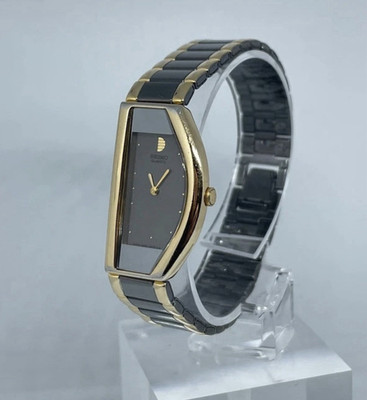 Vintage Seiko Horseshoe Half Moon Rare Quartz Dress Watch Black Gold Dial Japan