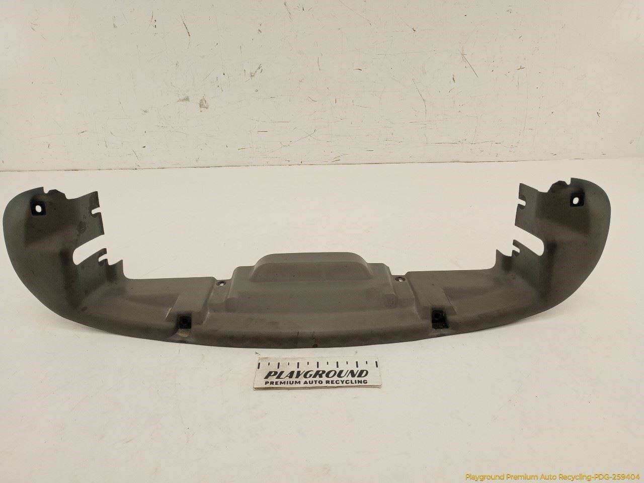 Maserati Quattroporte M139 Front Bumper Radiator Support Bottom Trim Cover 03-08