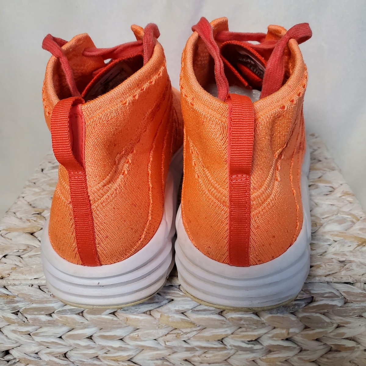 Nike Flyknit Lunarlon Chukka Orange Activewear Lightweight  display picture 1