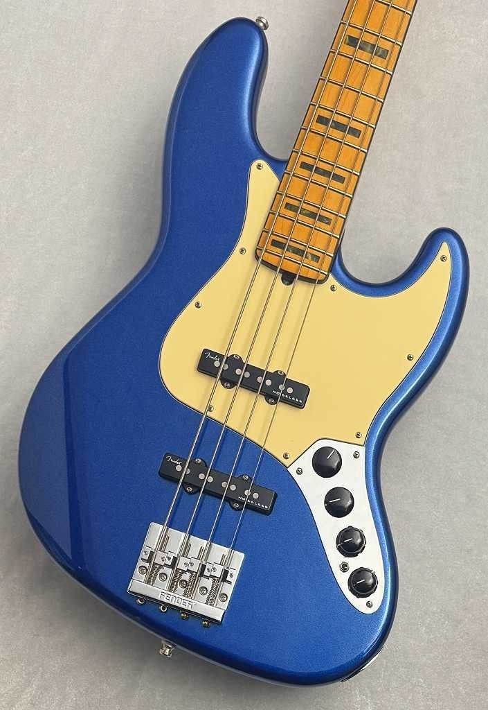 Fender USA American Ultra Jazz Bass -Cobra Blue/Maple- Used w/Hard case
