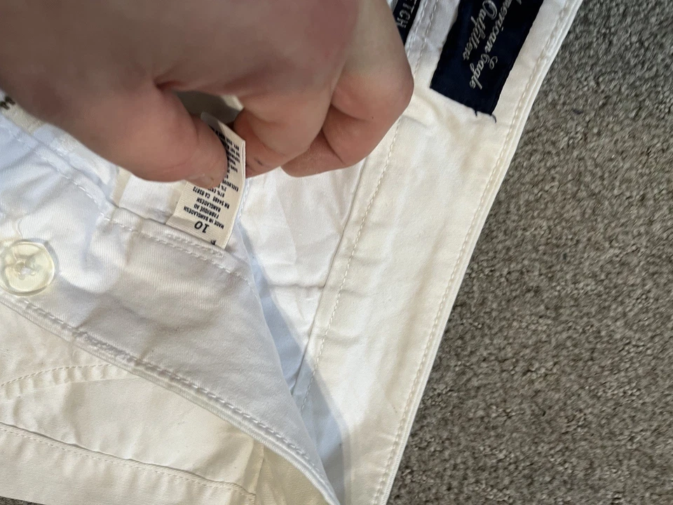 American Eagle Shorts Womens White Solid Chino Stretch Size 10 Solid - Image 4 of 4