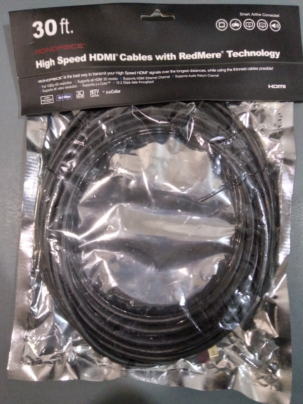 Monoprice Cabernet Ultra 30-Feet HDMI Cable (w/ Redmere)