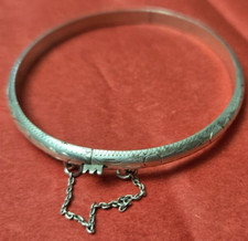 925 Stamped Sterling Silver Chain Hinged Bracelet Etched 6.61 Grams