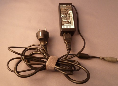 Original Netzteil für Lenovo Laptops - 65W 20V 5A