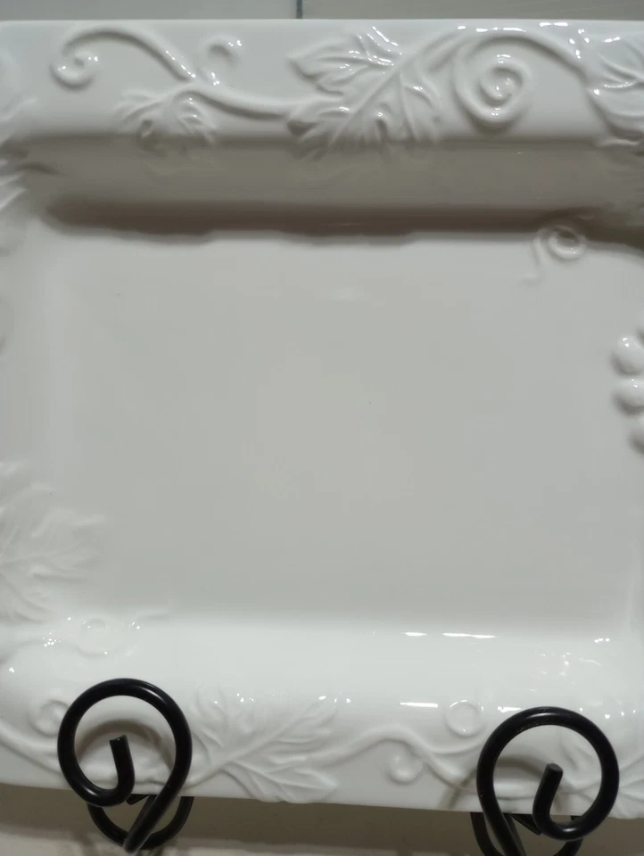 Home Essential Milk White Cheese Tray Grape Design - Image 4 of 4