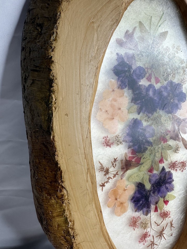 Resin Wild Flower Wall Decor Plaque Wooden Frame Made Sri Lanka Wall