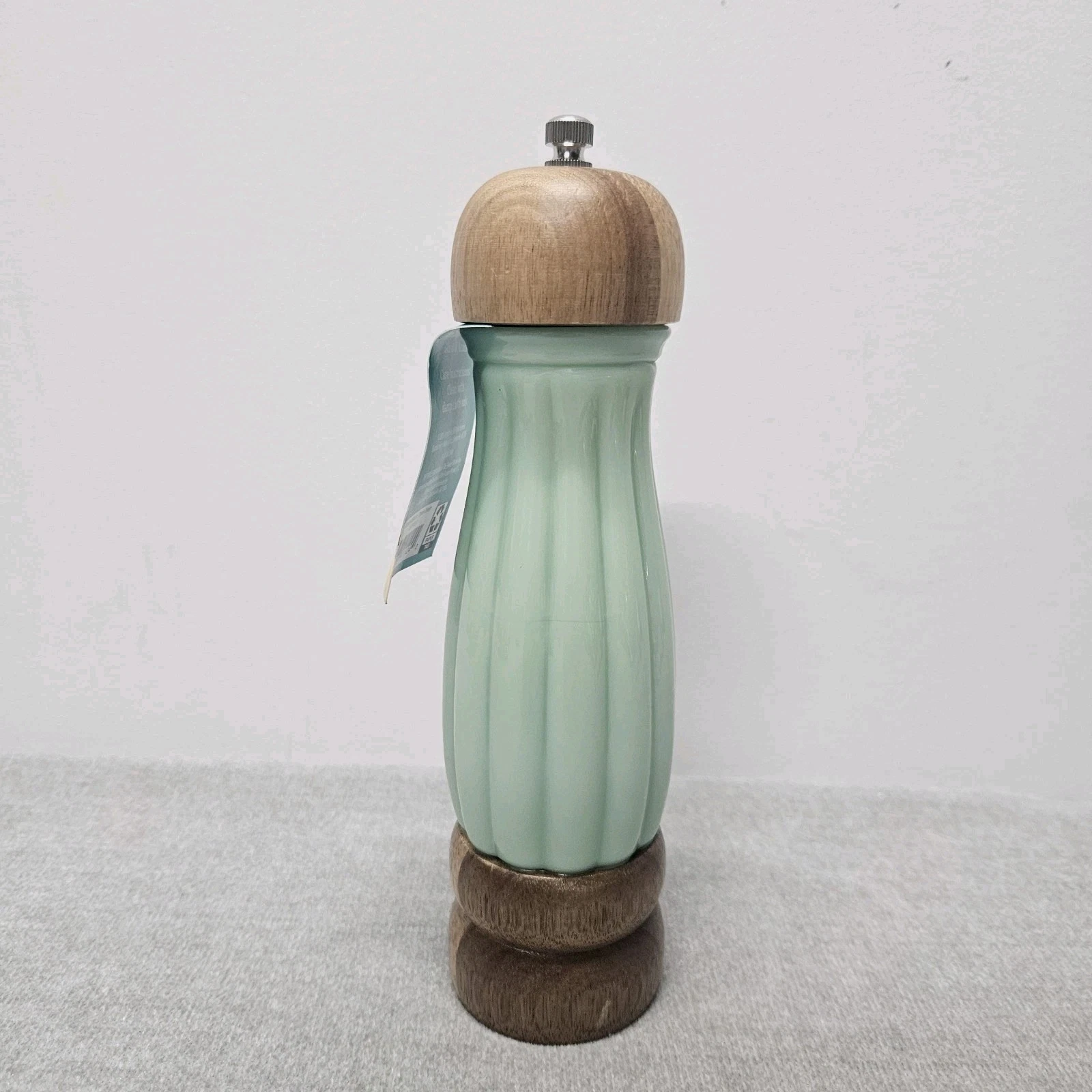Pioneer Woman Jadeite Green Glass Pepper Mill Spice Grinder Timeless Beauty
Opens in a new window or