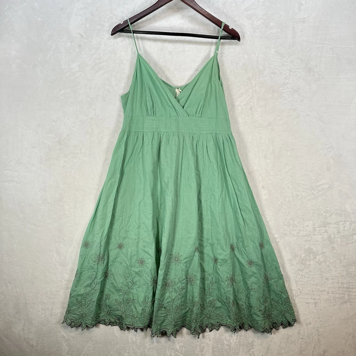 Robe Femme Lapis Avec Volants – Taille Small, Couleur Grise, Neuve Avec étiquettes
