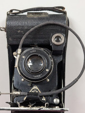 Antique  APeM vest Pocket folding camera &ILEX lens. Good condition untested.