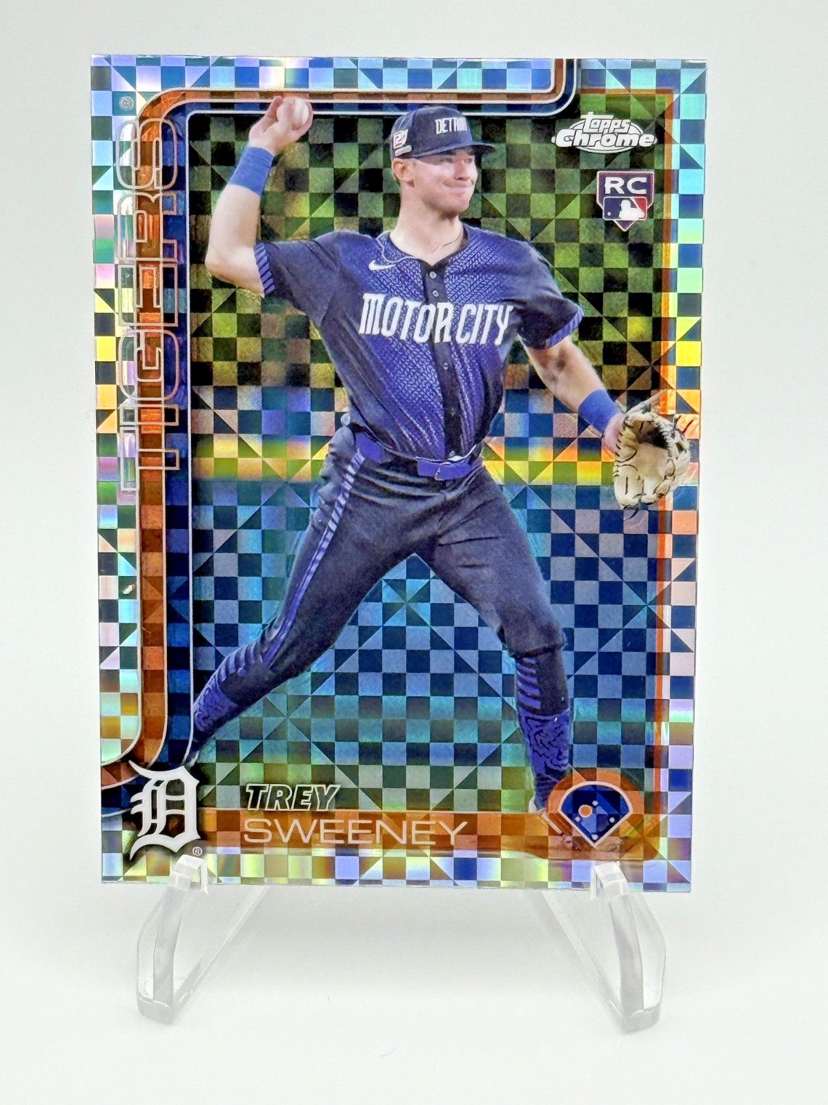 2025 Topps Chrome – Trey Sweeney ✨ X-Fractor #6 Tigers