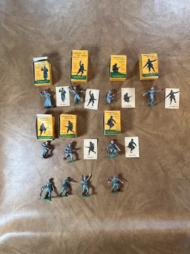 Marx Plastic Warriors of the World WWI Germans 3rd Series Boxes, Cards Lot of 11