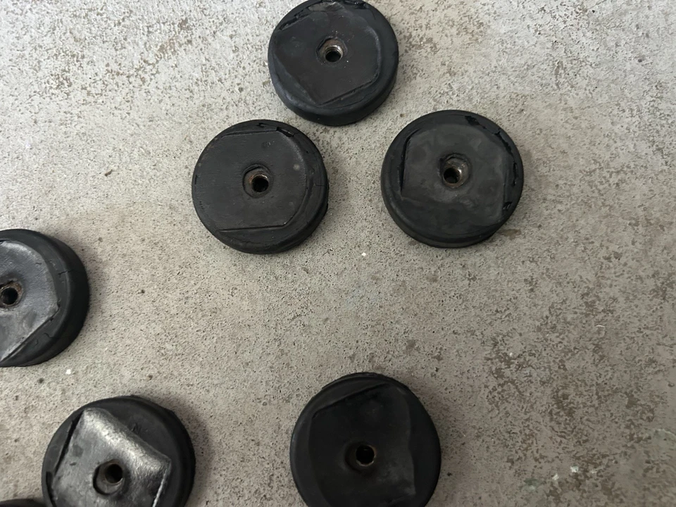 Set of 4 Rubber SHOCK MOUNTS for Herman Miller Eames Fiberglass Chairs H base - Image 2 of 4