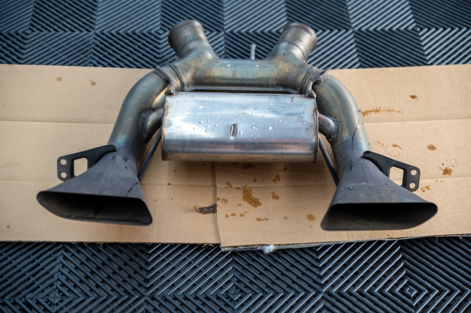 McLaren 650S Stock Exhaust