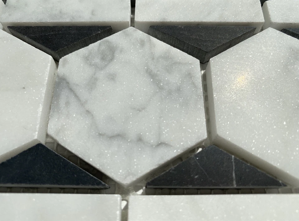 Azulejo borde mosaico listello hexagonal mármol blanco Carrara C32B1XH negro afilado Foto 4 de 4