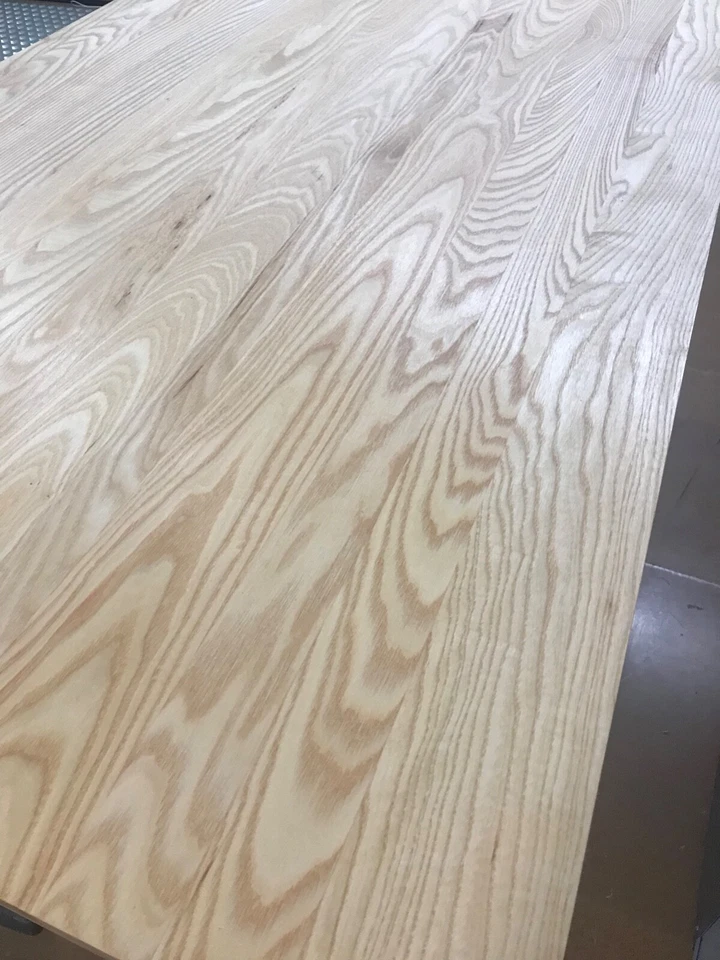 Tabletops ASH Solidwood Oiled ready to use 25 mm thick - custom sizes available - Image 3 of 4