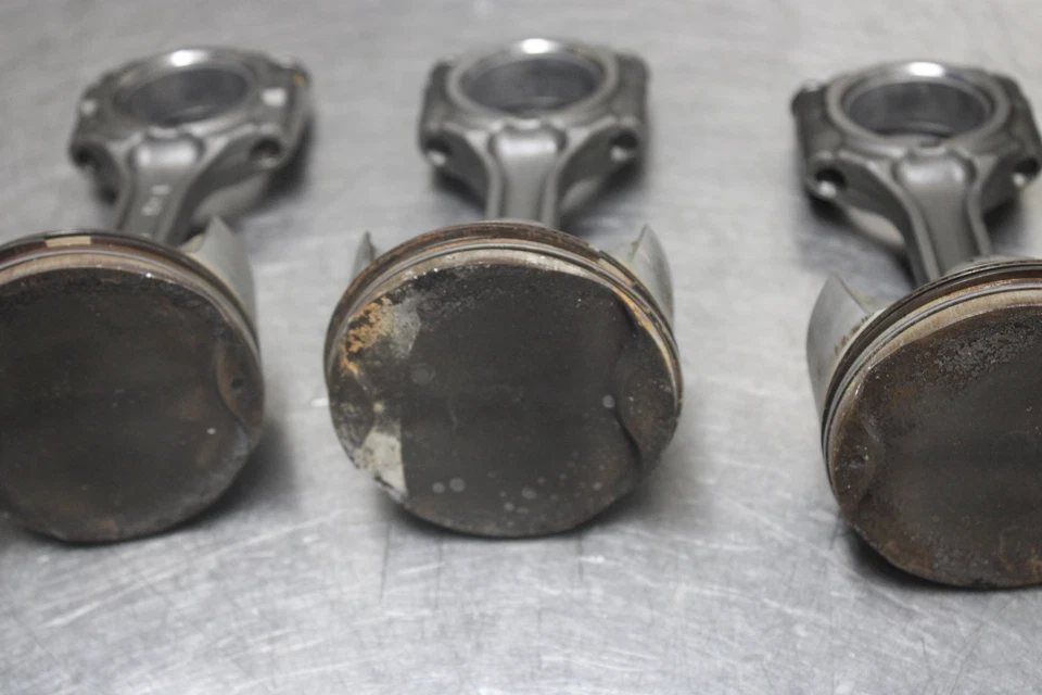 08-20 SUZUKI HAYABUSA GSX1300R BLOQUE MOTOR PISTONES 12111-15H00-0F0 Foto 3 de 4