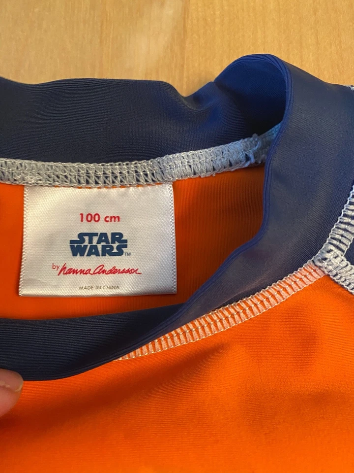 CAMISA HANNA DIFFERENTSON Star Wars BB8 RASHGUARD SS NIÑOS TALLA 4T 100 Foto 3 de 3