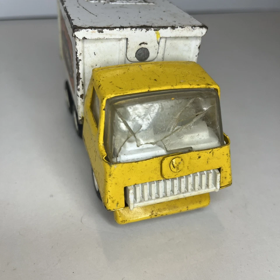 Vintage TONKA Moor Man's Metal Truck Cracked Wind Shield - Image 4 of 4