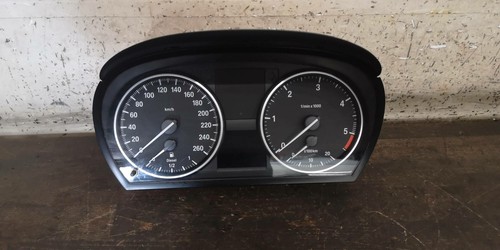 Kombiinstrument Tacho BMW 3 E90 9220963 318d1 105kW N47D20C 251566