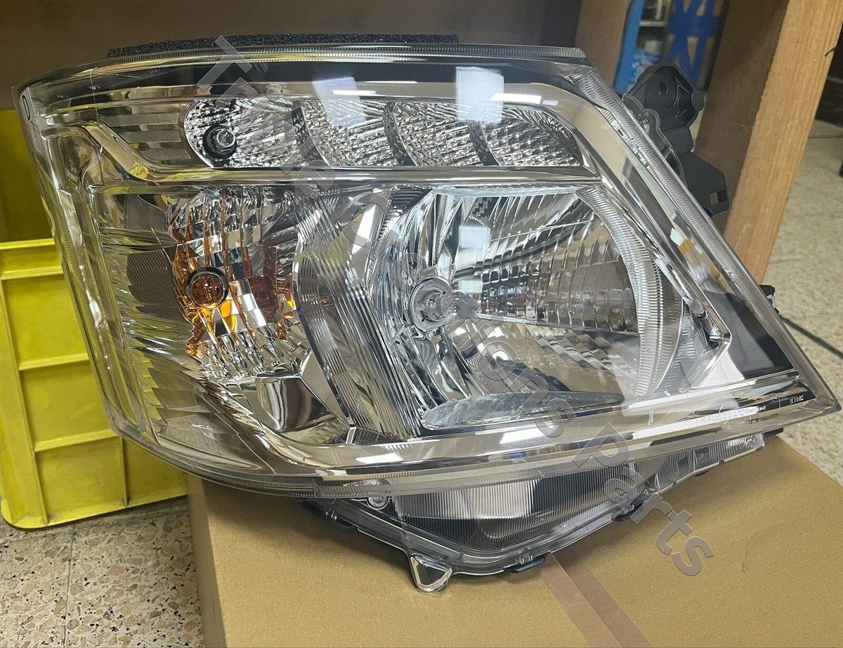 ボナンペン Genuine Nissan OEM 26010-5YE7B LAMP ASSY-RH 260105YE7B | eBay