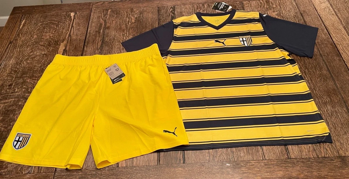 Preços baixos em Parma Amarelo Clube Internacional de Roupas e