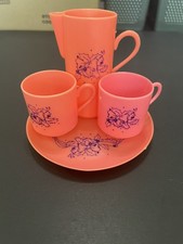 4 Pc Vintage Hot Pink Plastic Children's Tea Set With Holly Design 1970's/1980's