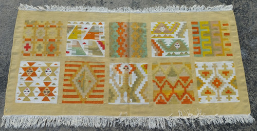 Vintage Handmade Traditional Turkish wool Kilim Floor Rug Carpet 135x65 cm