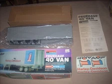 HARLEY-DAVIDSON FRUEHAUF 40' SEMI TRAILER, SEALED, 1/32, NEVER PLAYED WITH !!!
