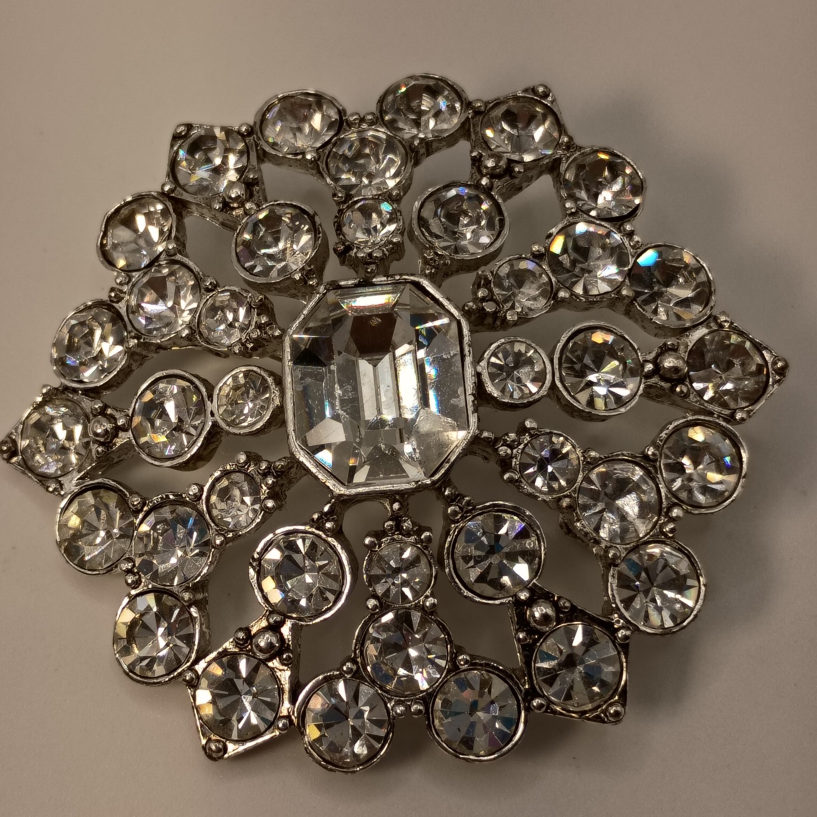 Vintage Rhinestone Brooch Clear Crystal Cluster Snowflake Silver Tone Signed LC