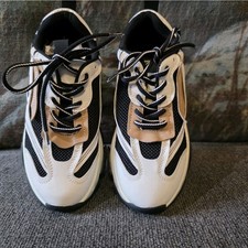 Steve Madden Possession Platform Fashion Lace Up Sneaker Size 8M