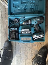 Makita Cordless Battery Drill 18v with 2x 1.5Ah Batteries & Charger In Case