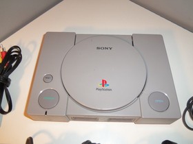 Sony PlayStation 1 PS1 Console Bundle SCPH-1001 2 Controllers - Cords - Memory