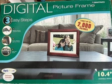 SmartParts 10.4" Digital Picture Frame LCD SD, stores up to 2000 photos