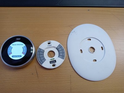 Google Nest Learning Thermostat 3rd Gen 02A Silver w/ Base & Wall Plate