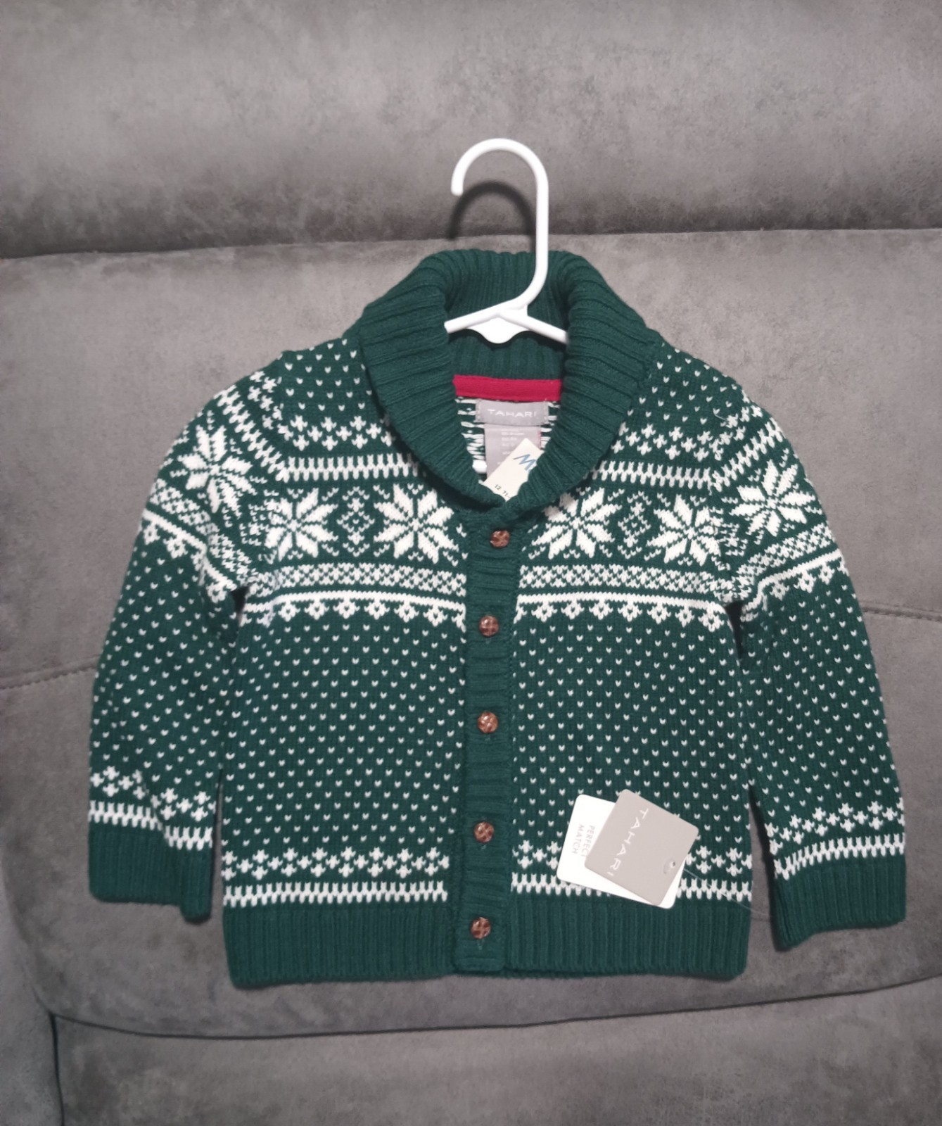 Tahari Boys Fair Isle Knit Button Cardigan Sweater Green/White 12M Holiday