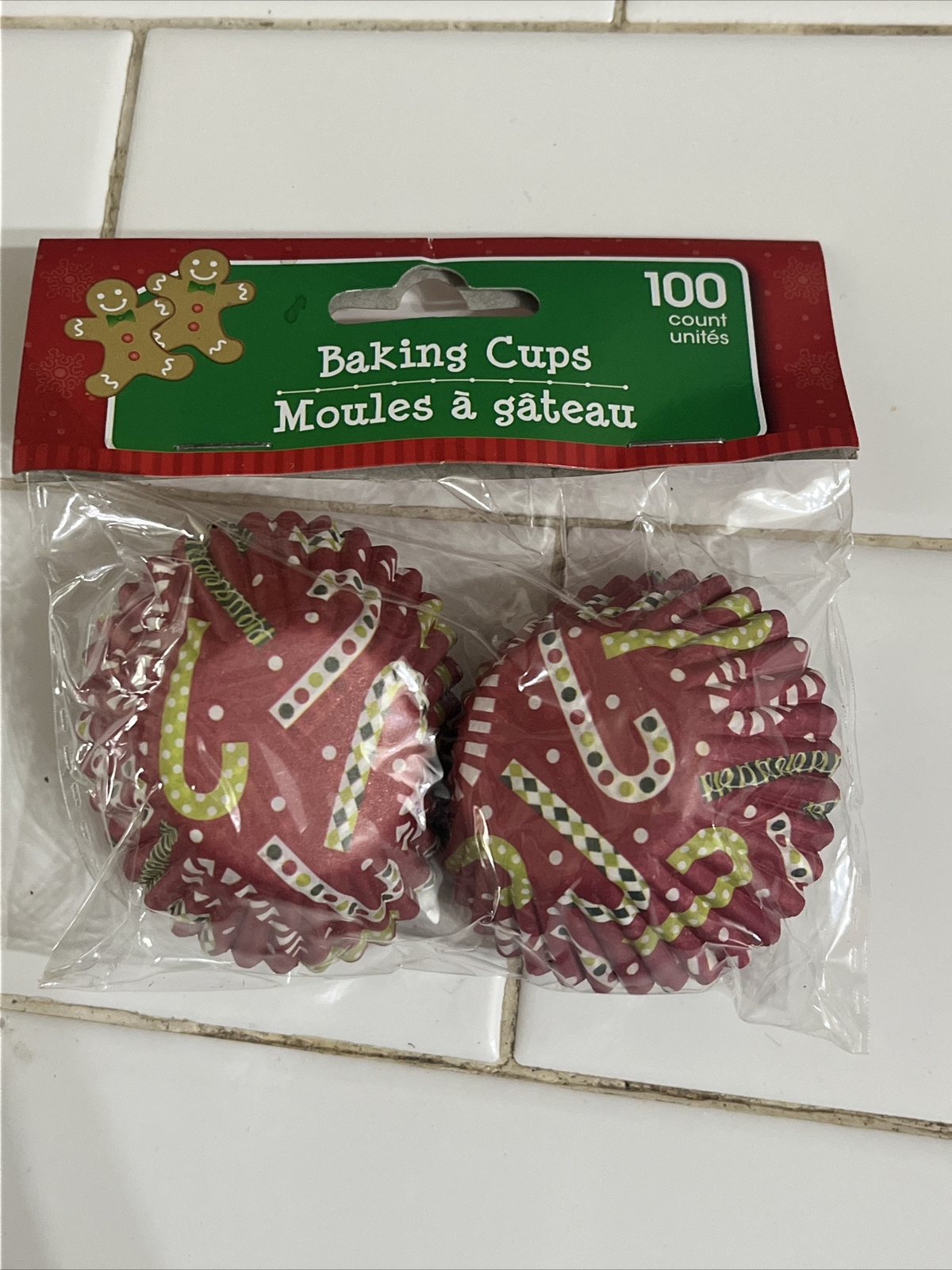 1 Package Of 100 Mini Christmas Cupcake / Muffin Baking Liners Candy