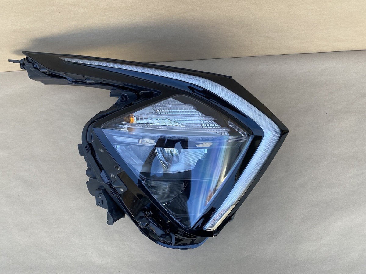 ひ　0108 2023-2025 Kia Sportage OEM Right Pass Side LED Headlight