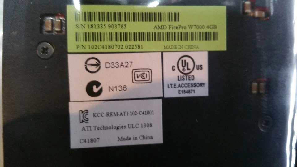 IBM 03T8826 AMD FirePro W7000 4GB GDDR5 PCIe x16 Quad DisplayPort Graphics Card - Image 4 of 4