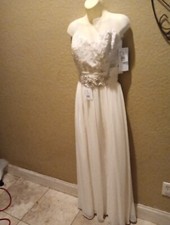 David's Bridal Gown Size 12 Brand New With Tags Ivory In Color