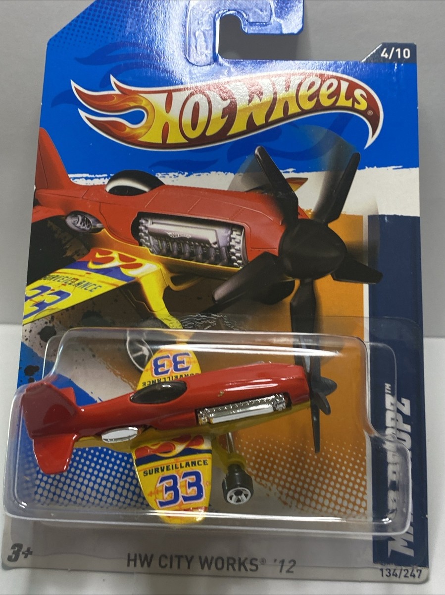 Hot Wheels Mad Propz. HW City Works '12. Red and Yellow Prop Plane