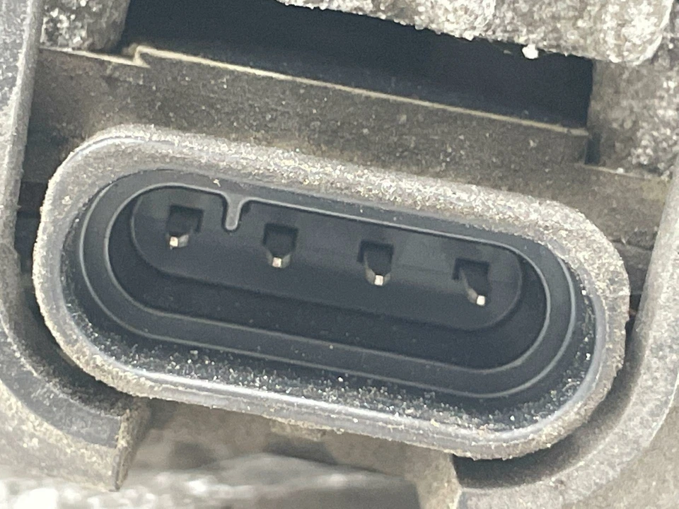 GMC Sierra 1500 2003 motor alternador generador 105 amperios fabricante de equipos originales 19151898 2002-2005 Foto 4 de 4