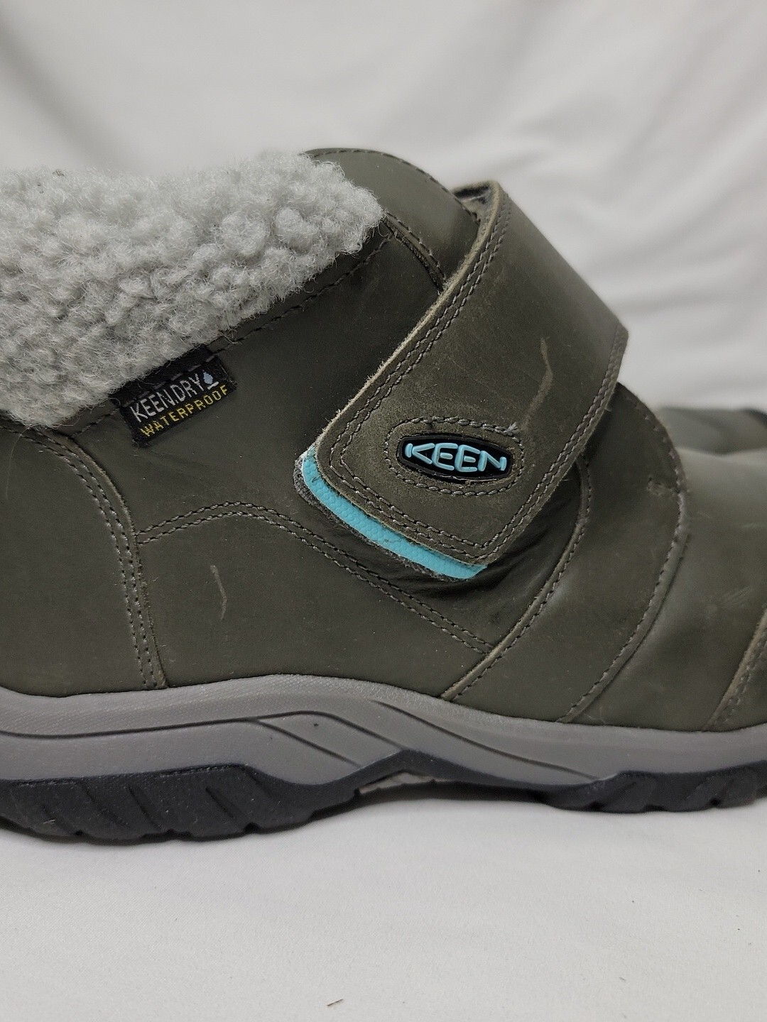 Stivali impermeabili Youth 5 Keen Kootenay IV grigio acciaio porcellana nuovi con scatola