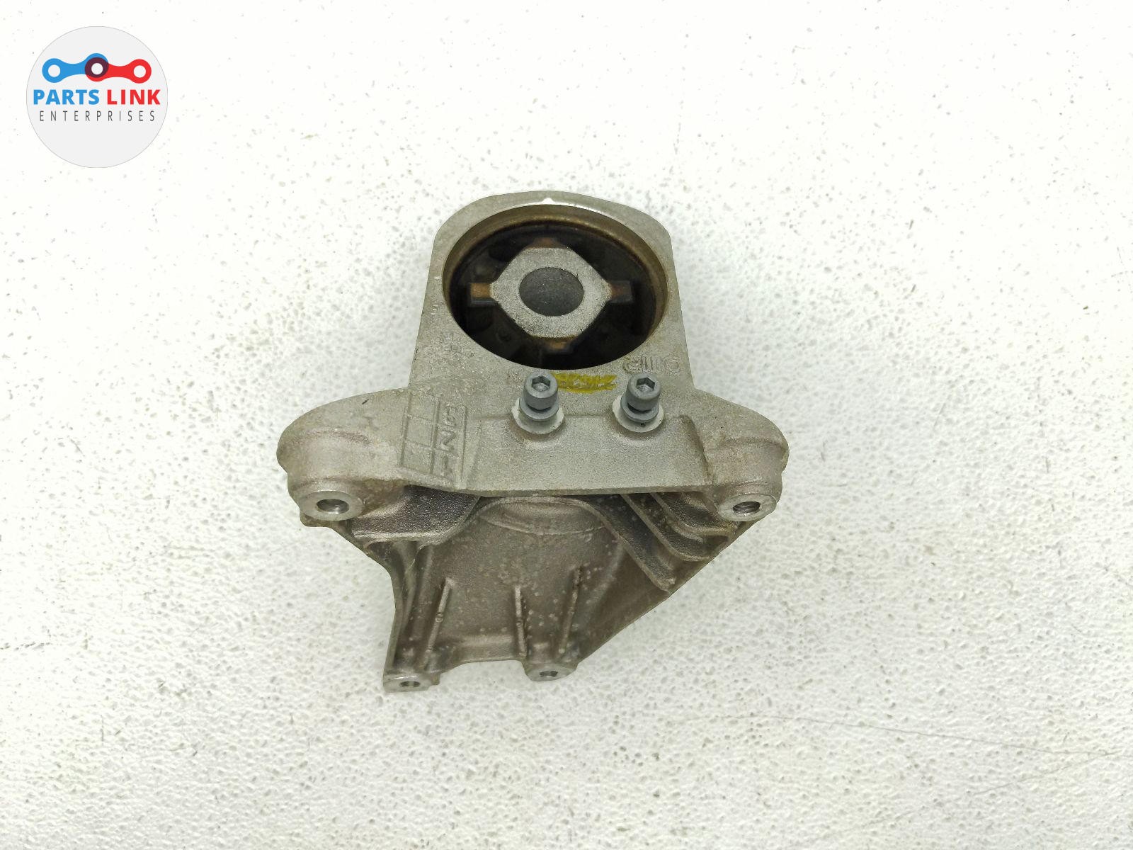 2008-14 FERRARI CALIFORNIA REAR RIGHT TRANSMISSION GEARBOX MOUNT SUPPORT F149