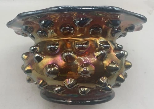 WONDERFUL VINTAGE CARNIVAL  MILLERSBURG RADIUM PURPLE HOBNAIL SPITTOON