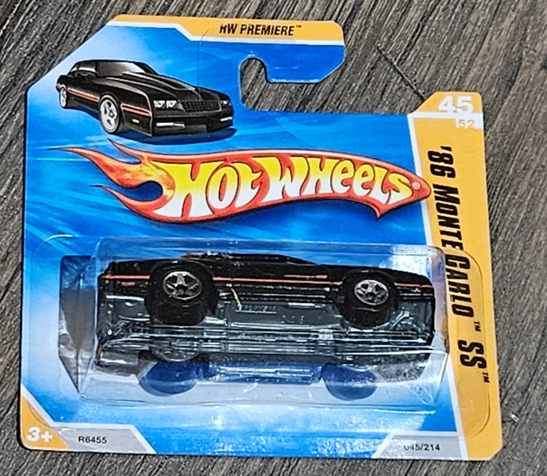 Hot Wheels - 86 Chevrolet Monte Carlo SS -  2010 New Models - Black - Short Card
