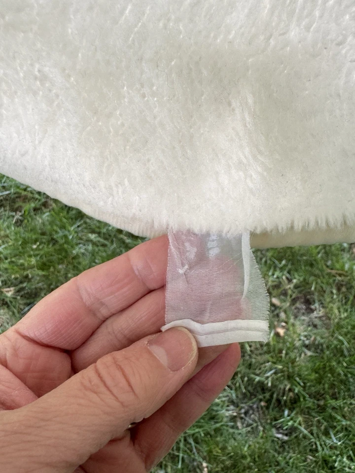 复古小熊维尼跳虎毛绒抓绒婴儿毯 — 第 4/4 张图片