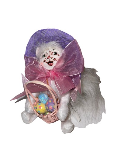 2009 Annalee White Cat With Purple Easter Bonnet And Basket With Eggs - Picture 2 of 10