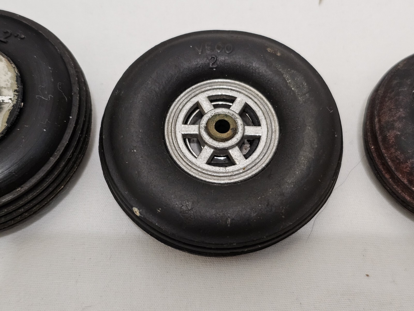 Lot of 13 DuBro, 2 Foam, Ballon RC Airplane Wheels/Tires/Landing Gear