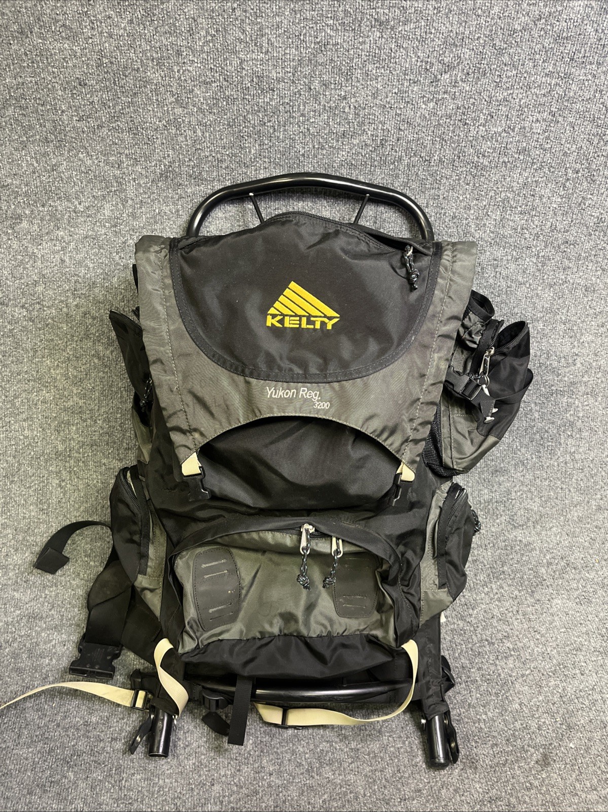 Kelty Yukon Reg 3200 Black Hiking Backpack External Frame